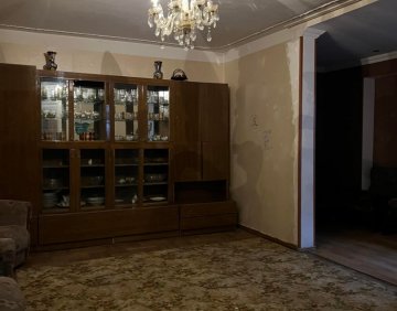 For sale 5 room flat