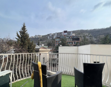 For sale 537 m² house