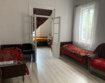 Сдаётся 3 Комнатная квартира