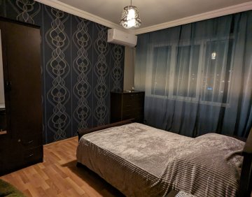 ქირავდება 3 ოთახიანი ბინა