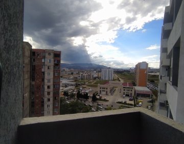 ქირავდება 3 ოთახიანი ბინა
