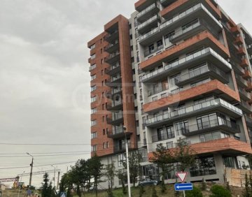იყიდება 3 ოთახიანი ბინა