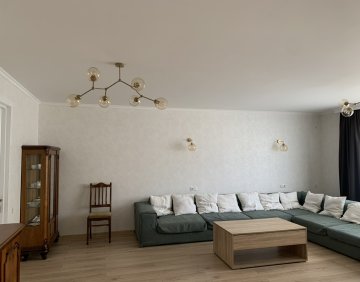 For rent 4 room flat
