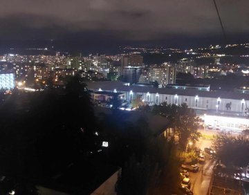 ქირავდება 2 ოთახიანი ბინა