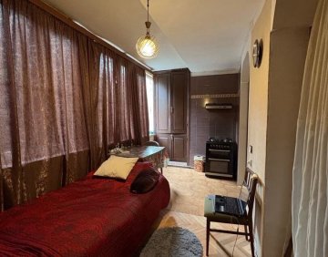 For sale 4 room flat
