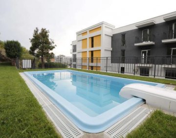 Сдаётся 4 Комнатная квартира