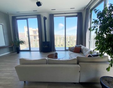 Сдаётся 270 м дом