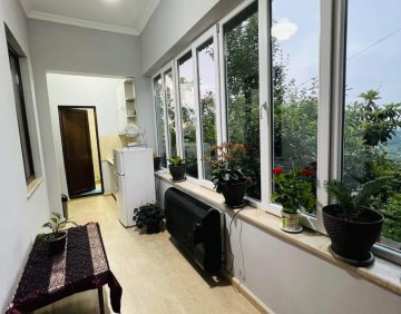For rent 100 m² house