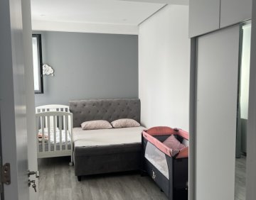 Продается 2 Комнатная квартира