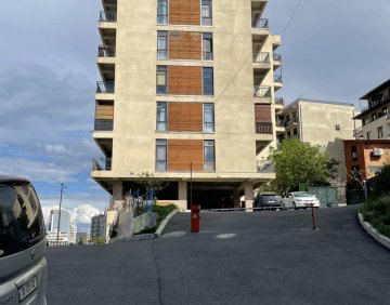 ქირავდება 2 ოთახიანი ბინა