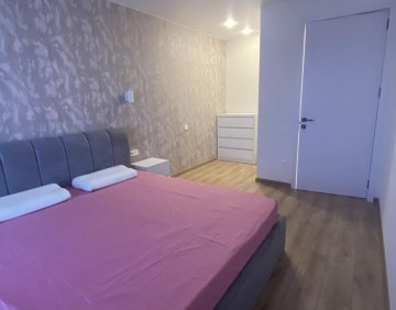 ქირავდება სტუდიოს ტიპის ბინა