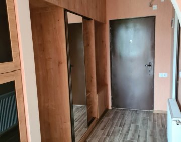 Сдаётся 2 Комнатная квартира
