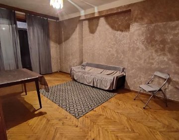 Сдаётся 3 Комнатная квартира
