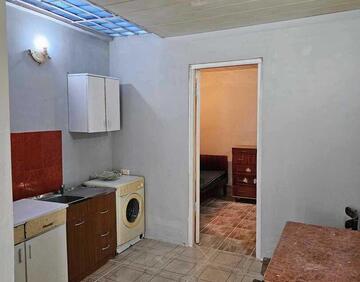 Продается 2 Комнатная квартира