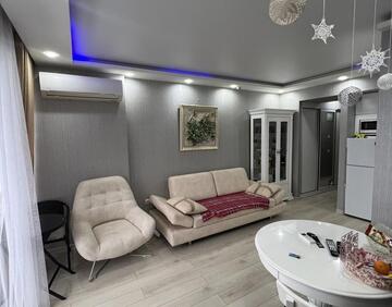 For rent 10 room flat