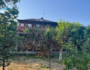 For sale 215 m² house