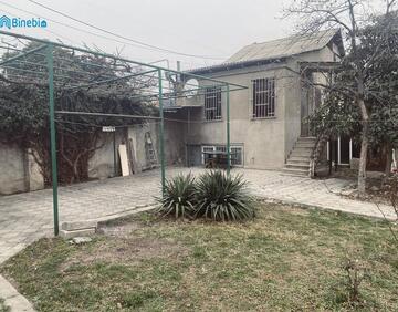 For rent 623 m² house