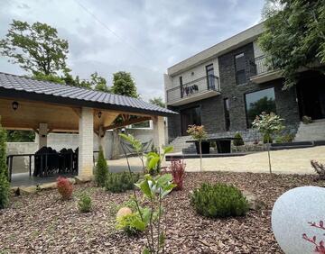 For sale 389 m² house