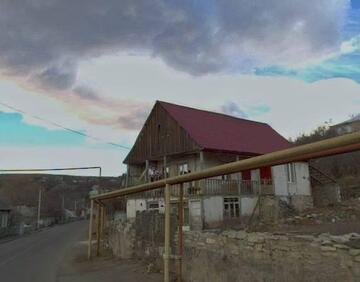 For sale 200 m² house