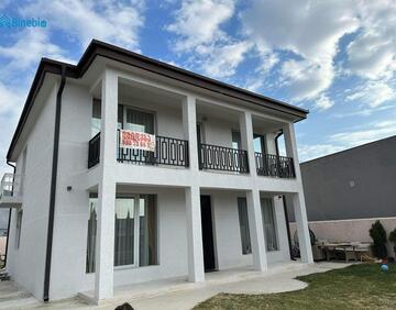 For sale 285 m² house