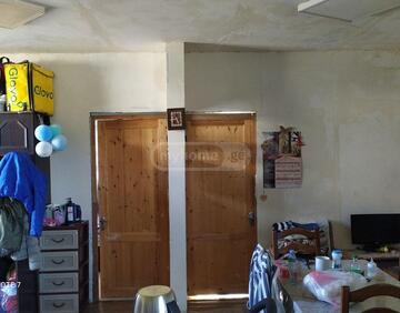 For sale 300 m² house