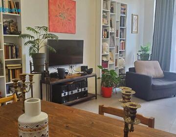 For sale 5 room flat