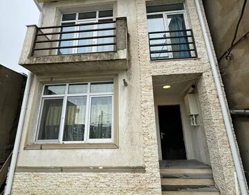 For rent 130 m² house