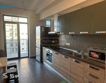 For sale 5 room flat