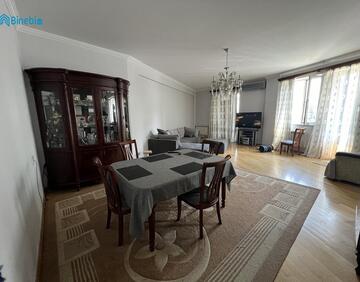 For sale 4 room flat