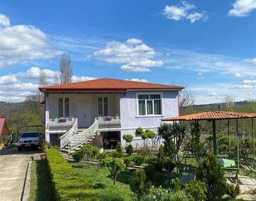გირავდება 0 მ² სახლი / აგარაკი