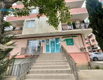 For rent 74 m² commercial premise