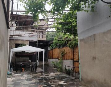 For sale 180 m² house