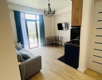 ქირავდება დღიურად 2 ოთახიანი ბინა