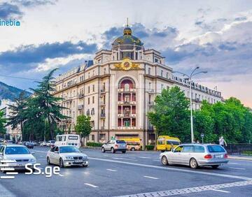 Продается 2 Комнатная квартира
