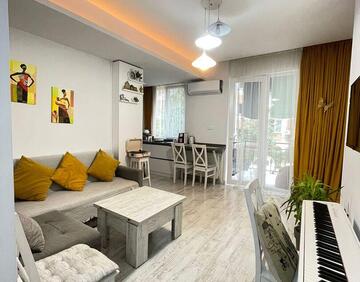 For sale Studio type flat