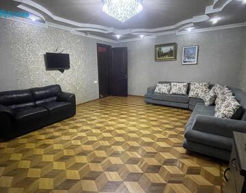 Сдаётся 2 Комнатная квартира