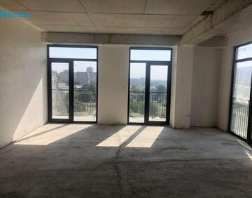 For sale 4 room flat