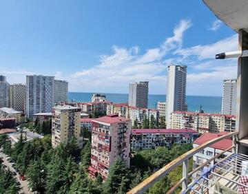 იყიდება 2 ოთახიანი ბინა