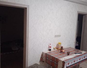 იყიდება 4 ოთახიანი ბინა