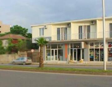For sale 600 m² commercial premise