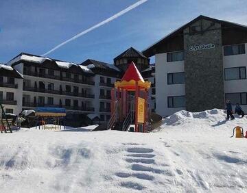 ქირავდება დღიურად 2 ოთახიანი ბინა