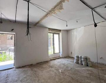 For sale 171 m² commercial premise