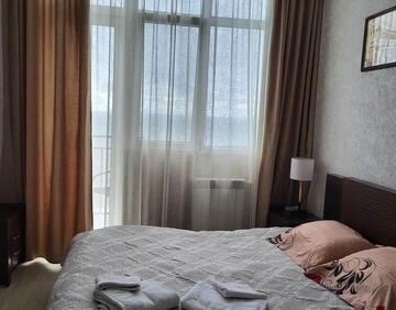 ქირავდება დღიურად სტუდიოს ტიპის ბინა