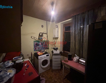 იყიდება 1 ოთახიანი ბინა
