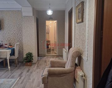For sale 4 room flat