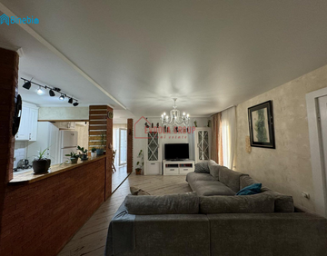 For sale 4 room flat