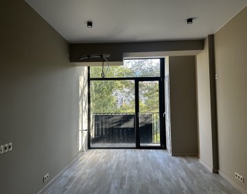 For rent 80 m² commercial premise