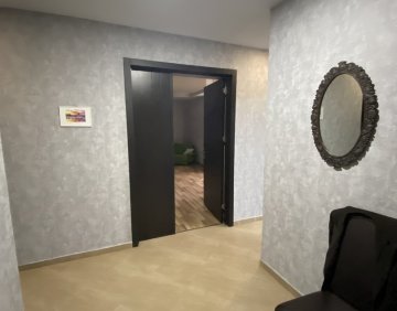 იყიდება 4 ოთახიანი ბინა