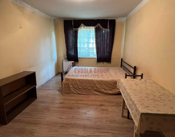 იყიდება 1 ოთახიანი ბინა