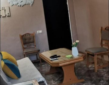 ქირავდება დღიურად 1 ოთახიანი ბინა